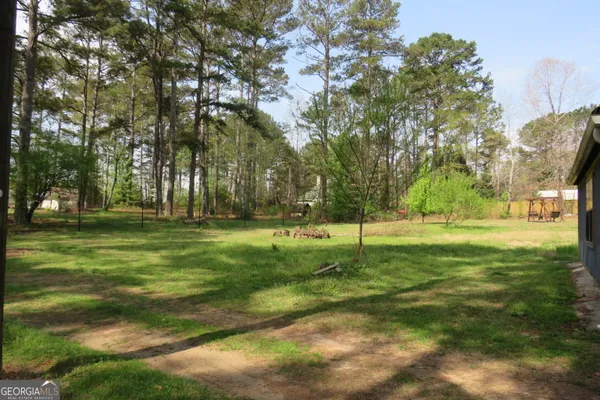 $2,300 | 1105 Hampton Road, Hampton, GA 30228