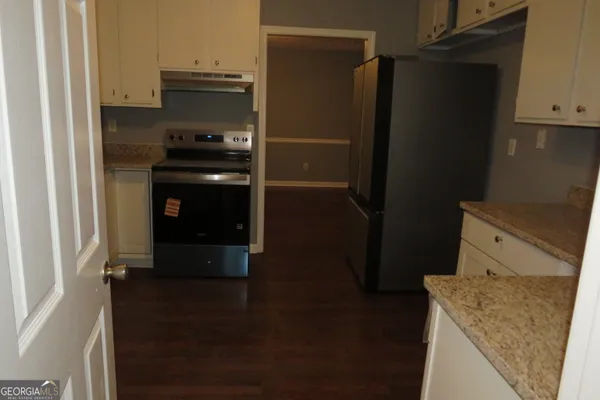 $2,300 | 1105 Hampton Road, Hampton, GA 30228