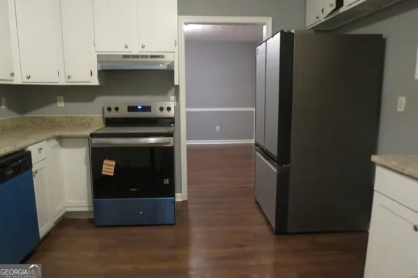 $2,300 | 1105 Hampton Road, Hampton, GA 30228