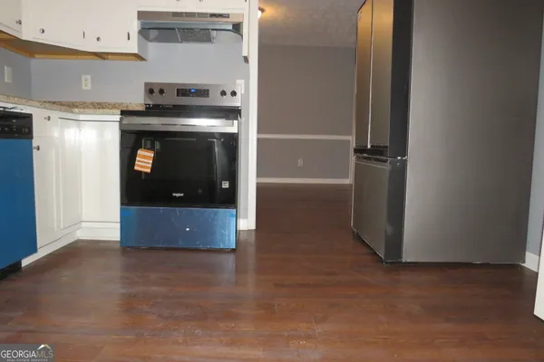 $2,300 | 1105 Hampton Road, Hampton, GA 30228