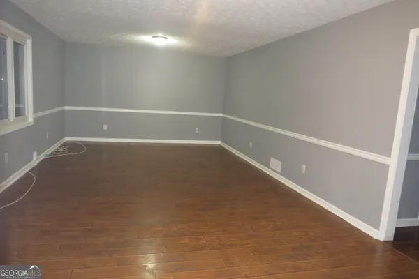 $2,300 | 1105 Hampton Road, Hampton, GA 30228