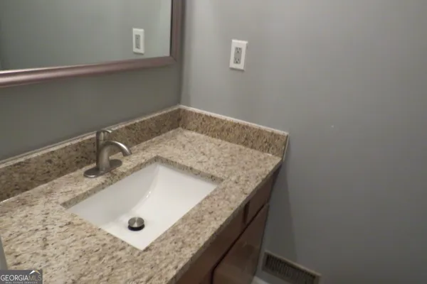 $2,300 | 1105 Hampton Road, Hampton, GA 30228