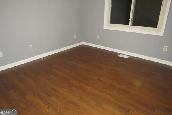 $2,300 | 1105 Hampton Road, Hampton, GA 30228