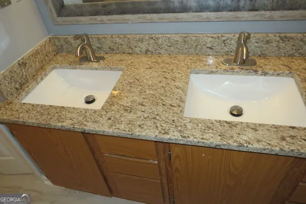 $2,300 | 1105 Hampton Road, Hampton, GA 30228