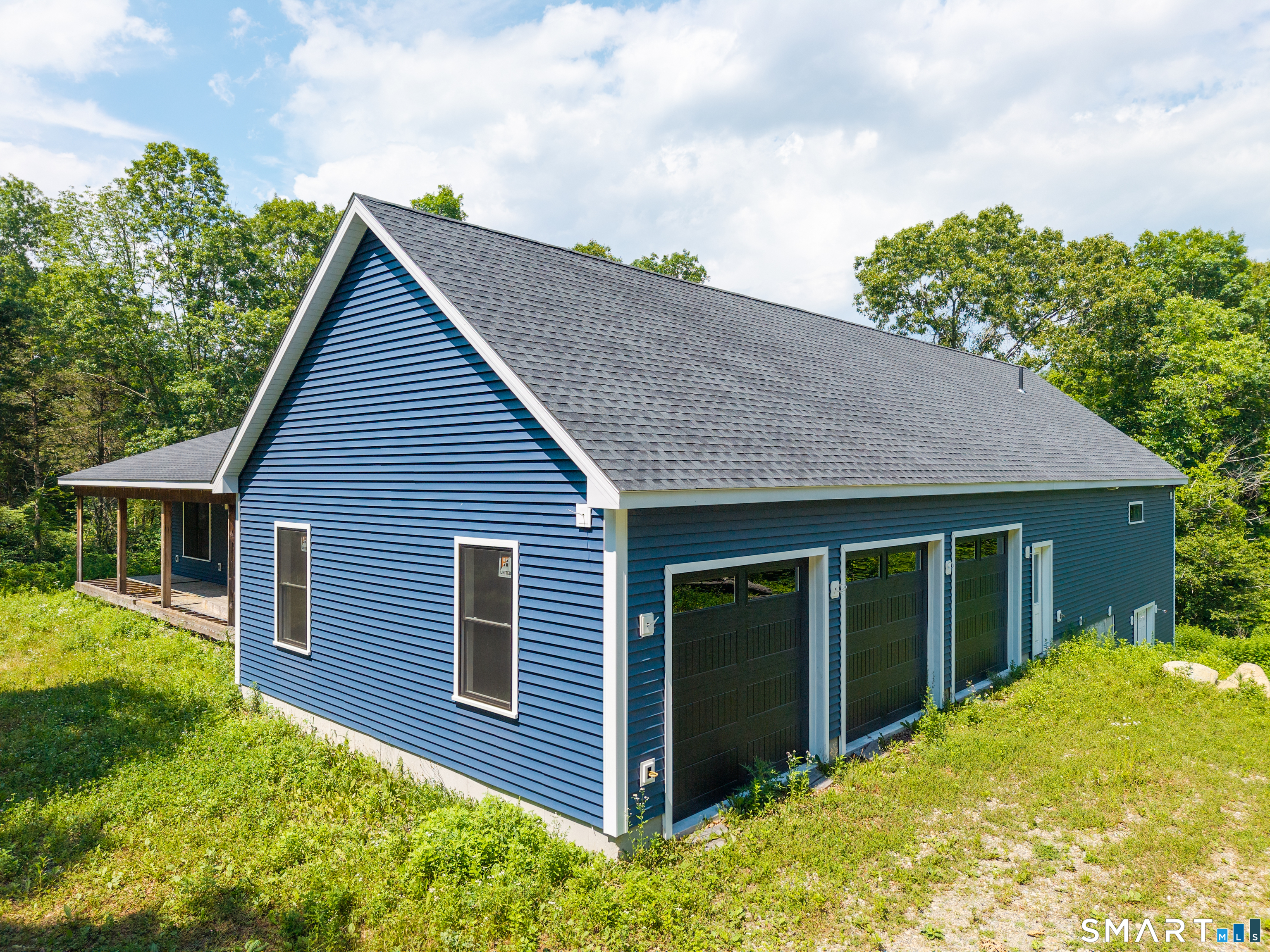 69 Stillman Road North Stonington, CT 06359 - Photo 3 of 26