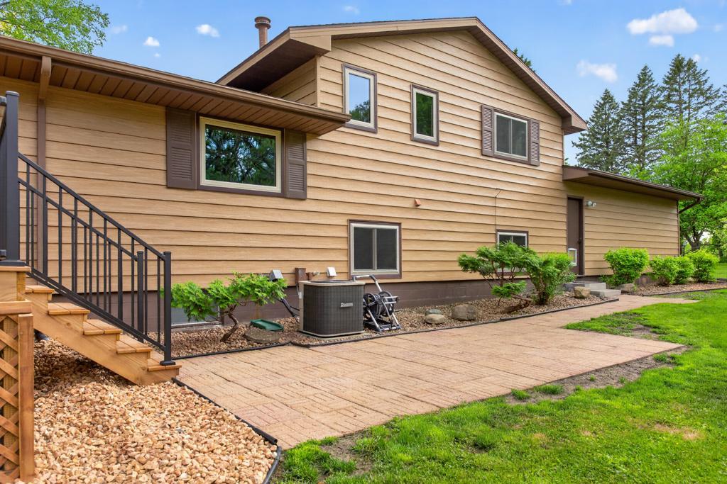 5633 St Marys Drive Northwest Rochester, MN 55901 - Photo 12 of 78