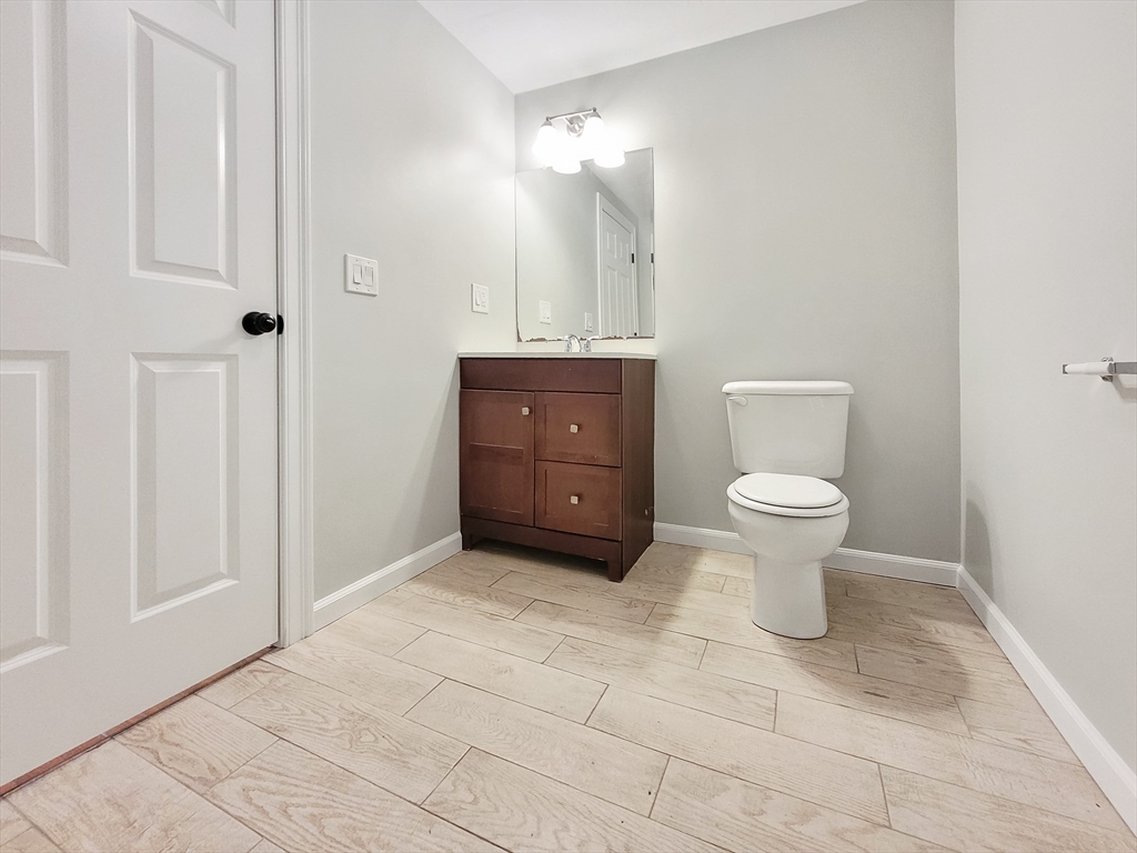26 Arcadia Street, Unit 3L Boston, MA 02122 - Photo 8 of 9