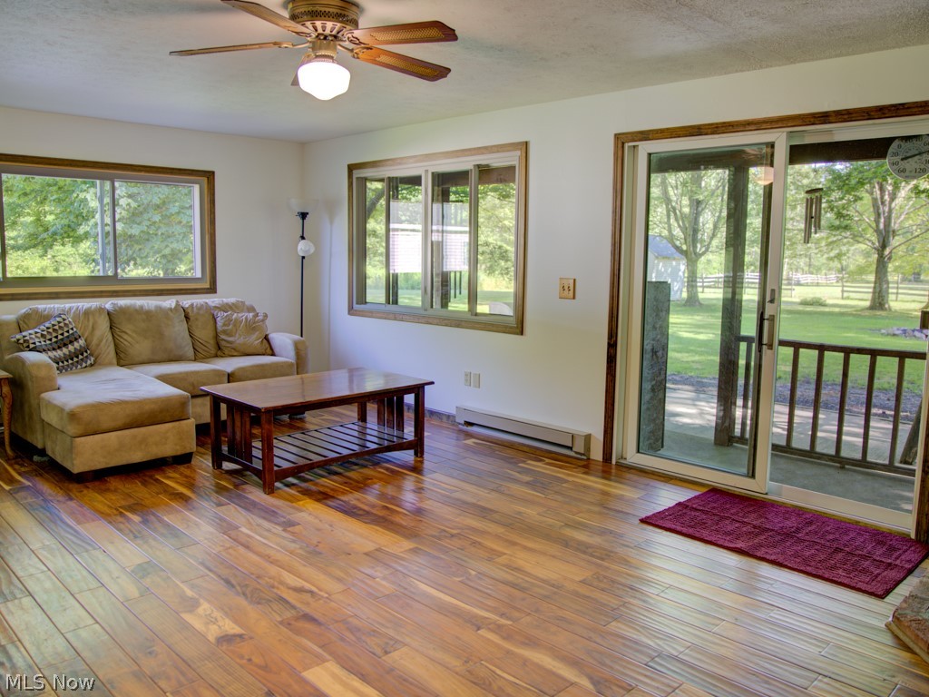 5768 Trumbull Road Geneva, OH 44041 - Photo 9 of 35 Gallery Image 9