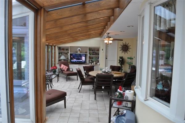 875 River Road Agawam, MA 01001 - Photo 6 of 8 Gallery Image 6