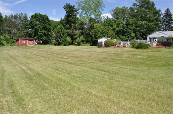 875 River Road Agawam, MA 01001 - Photo 8 of 8 Gallery Image 8