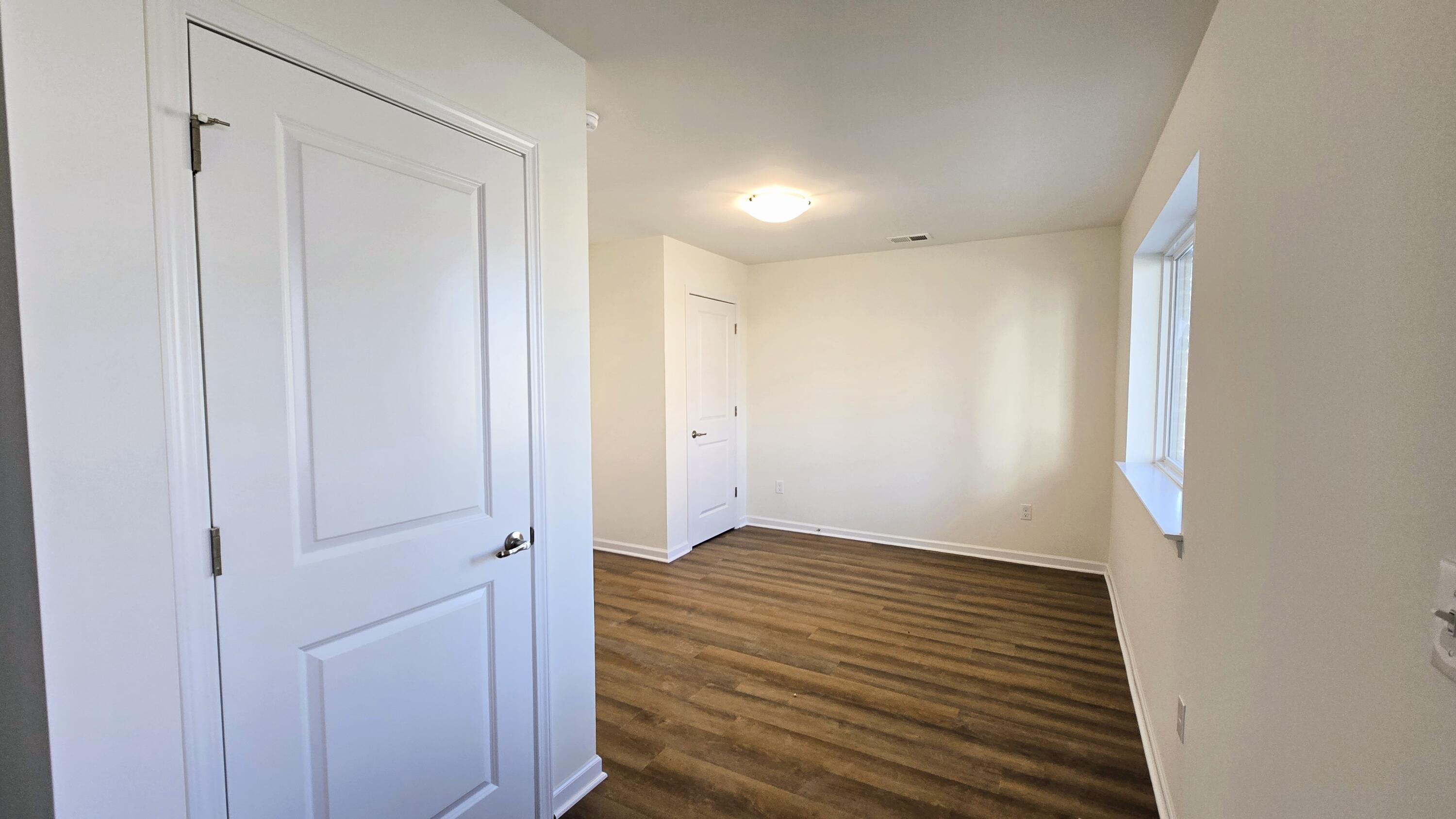 4876 Parkside Lane Troy, MI 48085 - Photo 2 of 15 1.2.1