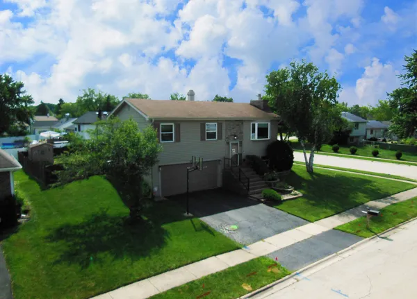 $419,500 | 879 San Francisco, Bartlett, IL 60103