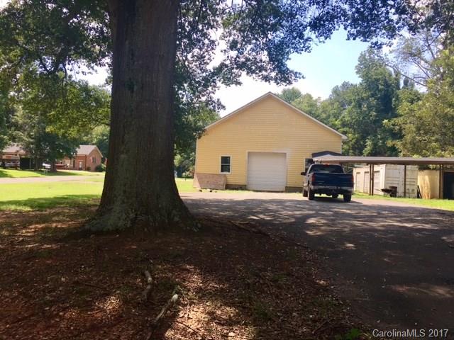 1718 South Point Road Belmont, NC 28012 - Photo 2 of 7 Gallery Image 2