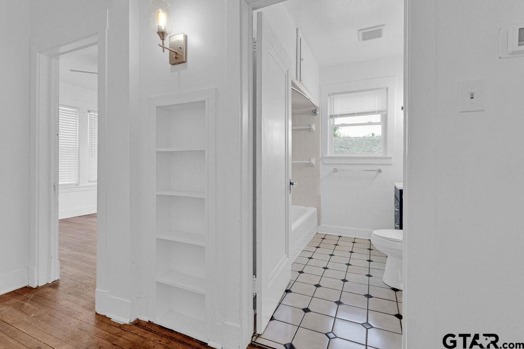 831 West Houston Street Tyler, TX 75702 - Photo 30 of 48