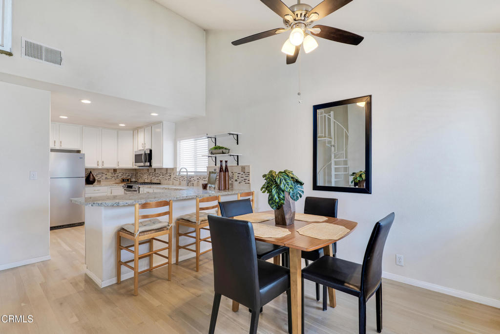 5125 West Wooley Road, Unit 5 Oxnard, CA 93035 - Photo 11 of 32