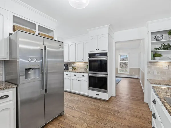 $725,000 | 4867 Hunting Hills Drive, Roanoke, VA 24018