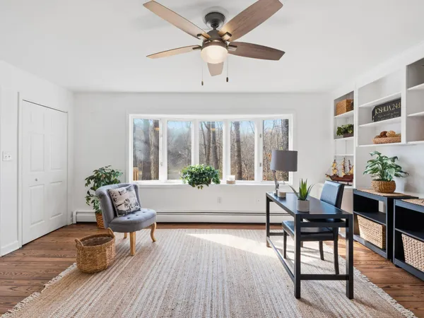$725,000 | 4867 Hunting Hills Drive, Roanoke, VA 24018