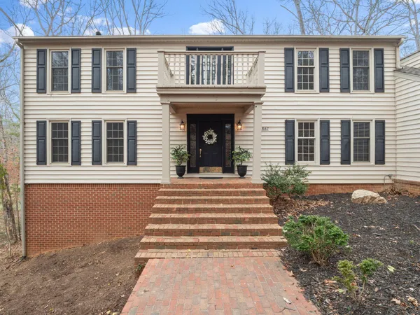 $725,000 | 4867 Hunting Hills Drive, Roanoke, VA 24018
