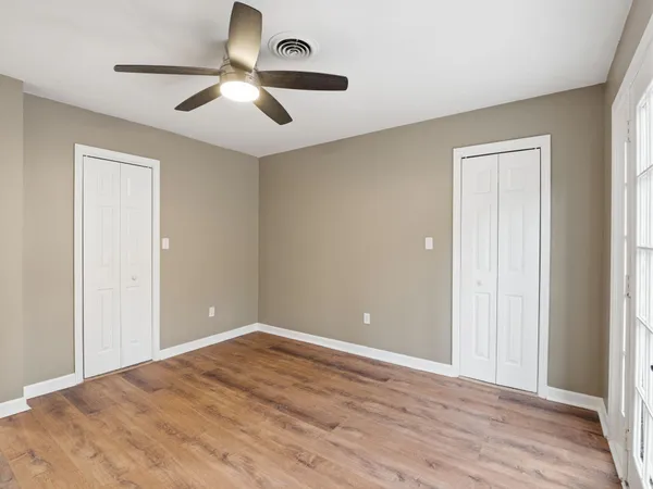 $725,000 | 4867 Hunting Hills Drive, Roanoke, VA 24018