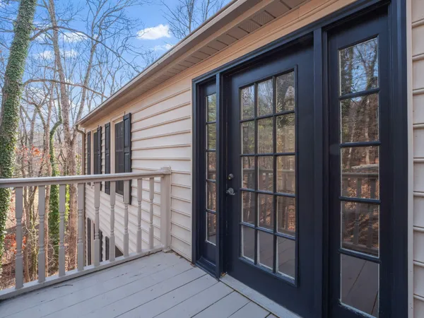 $725,000 | 4867 Hunting Hills Drive, Roanoke, VA 24018