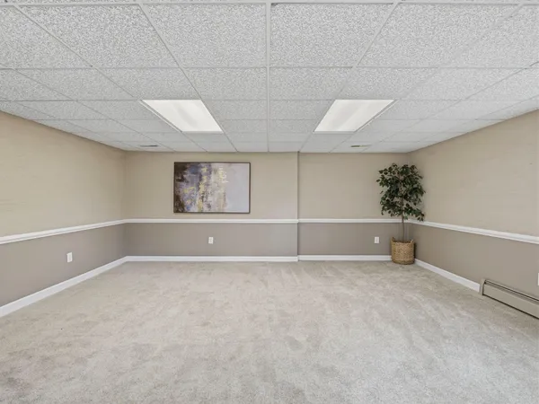 $725,000 | 4867 Hunting Hills Drive, Roanoke, VA 24018