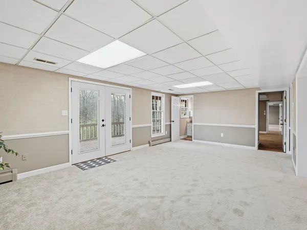 $725,000 | 4867 Hunting Hills Drive, Roanoke, VA 24018