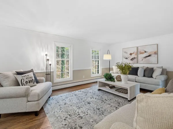 $725,000 | 4867 Hunting Hills Drive, Roanoke, VA 24018