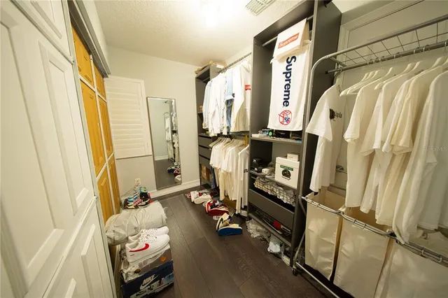 $699,800 | 1369 Glenwick Drive, Windermere, FL 34786