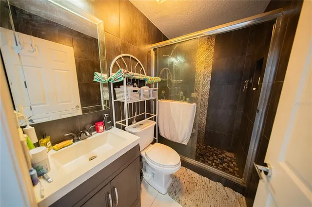 $699,800 | 1369 Glenwick Drive, Windermere, FL 34786