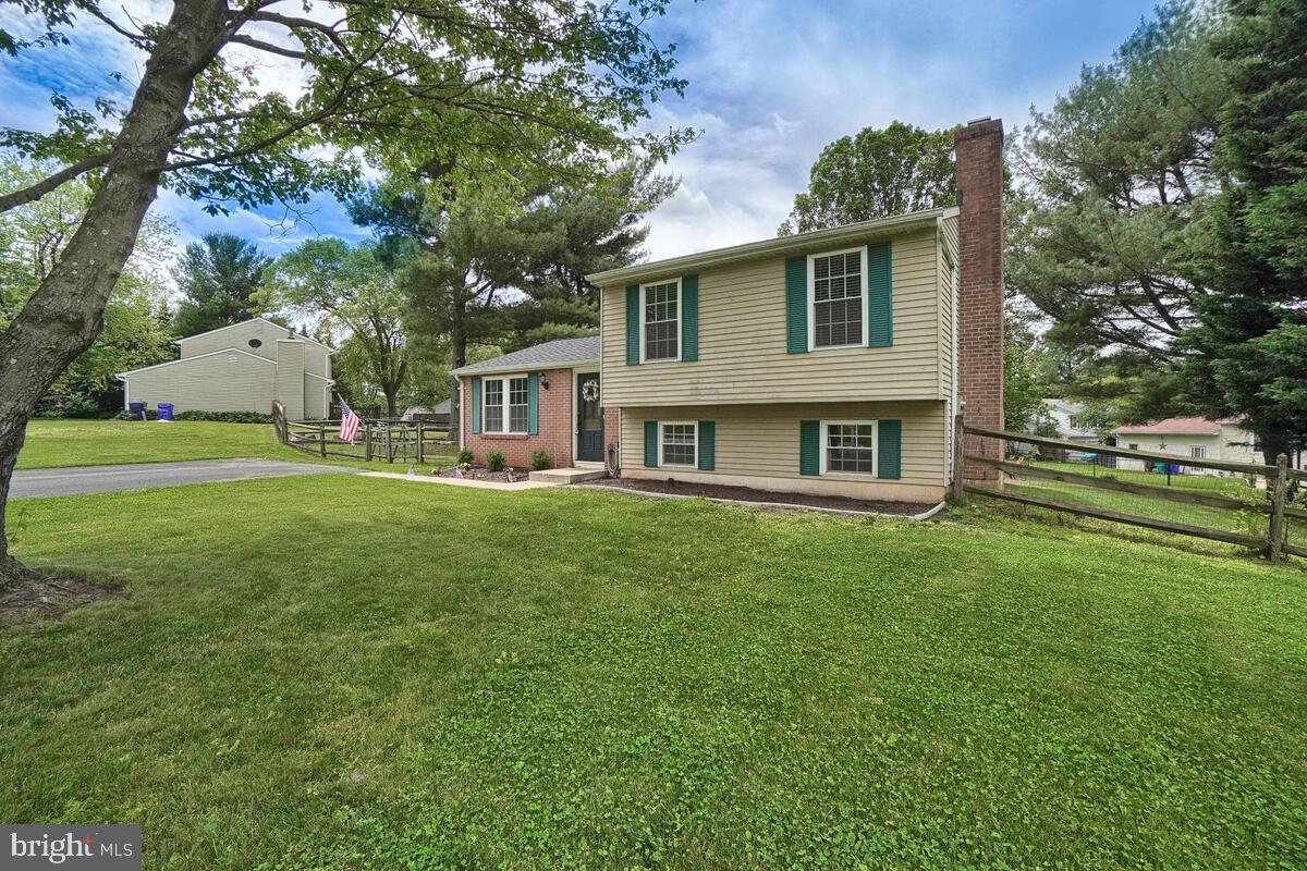 4311 Serpentine Road Middletown, MD 21769 - Photo 3 of 46