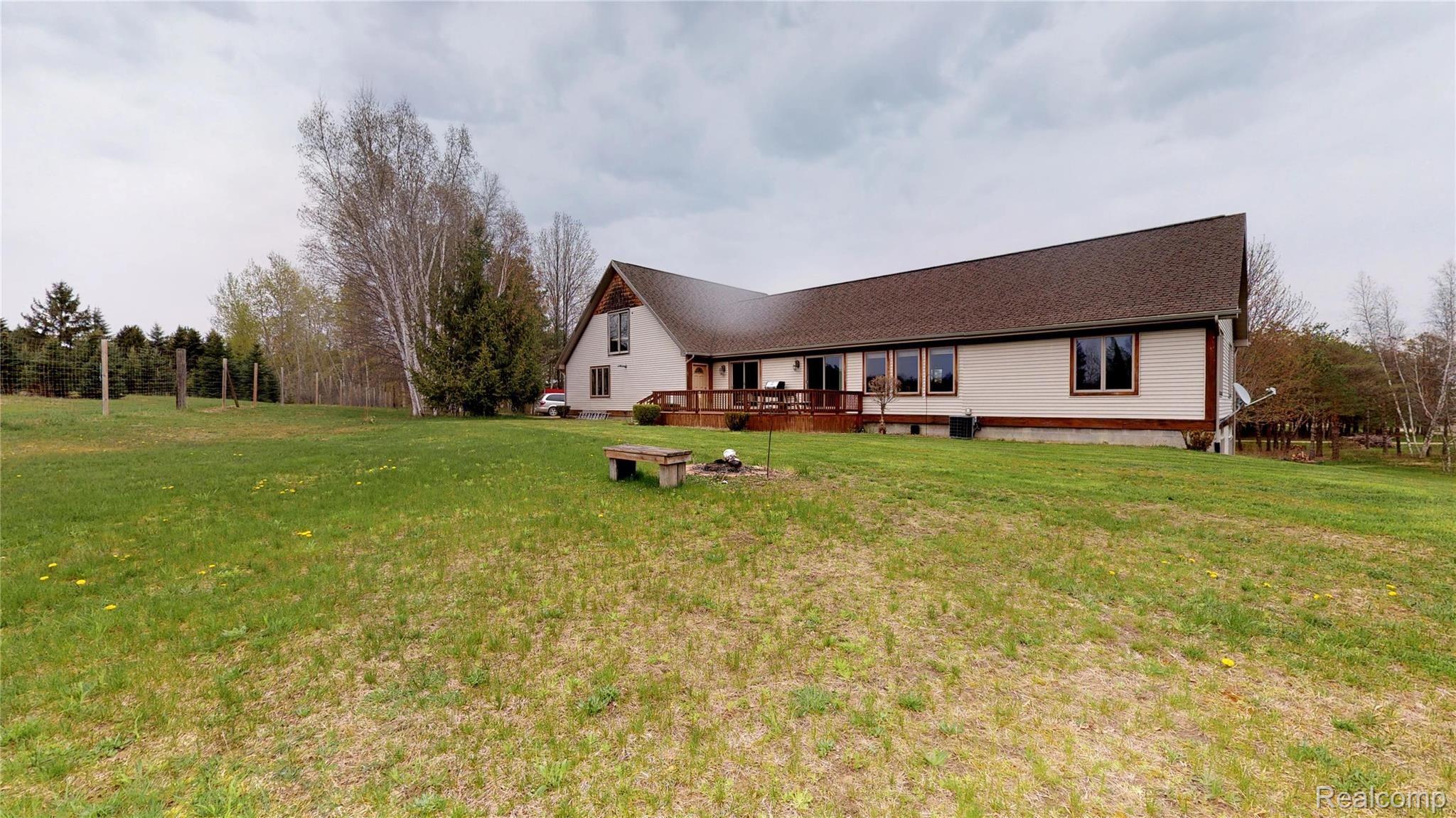 1860 Rowe Road Carsonville, MI 48419 - Photo 18 of 45 1860-Rowe-Rd-05202019_145839.jpg