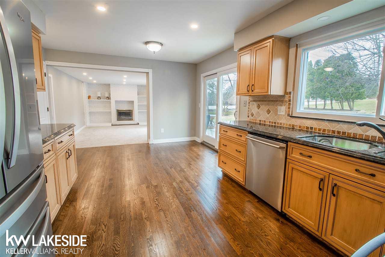 1005 East Fairview Lane Rochester Hills, MI 48306 - Photo 14 of 35