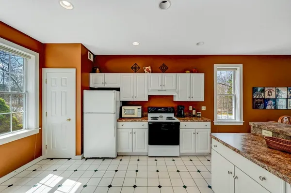 $415,000 | 107 Wild Pines Drive, Long Pond, PA 18334