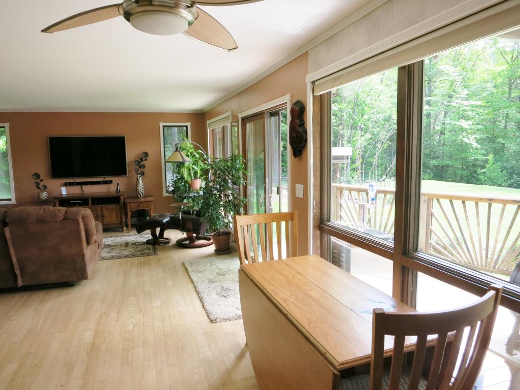 31 Blue Rock Road Richmond, VT 05477 - Photo 5 of 28