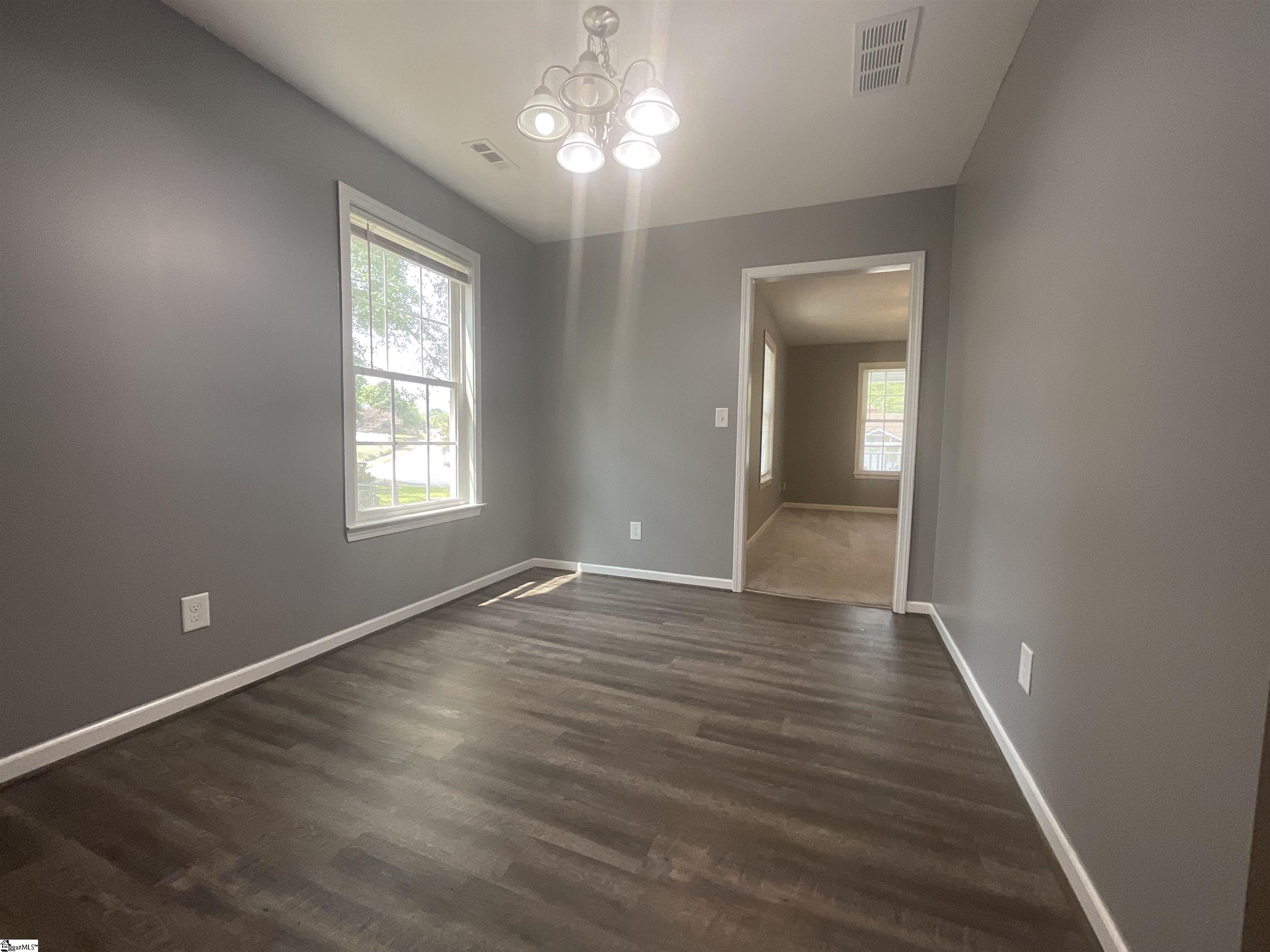 434 Lindberg Street Slater, SC 29683 - Photo 9 of 14 Gallery Image 9