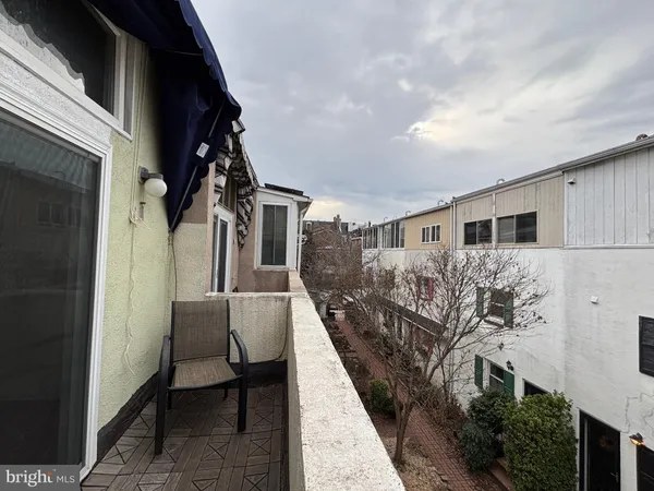 $2,575 | 912 Waverly Street, Philadelphia, PA 19147