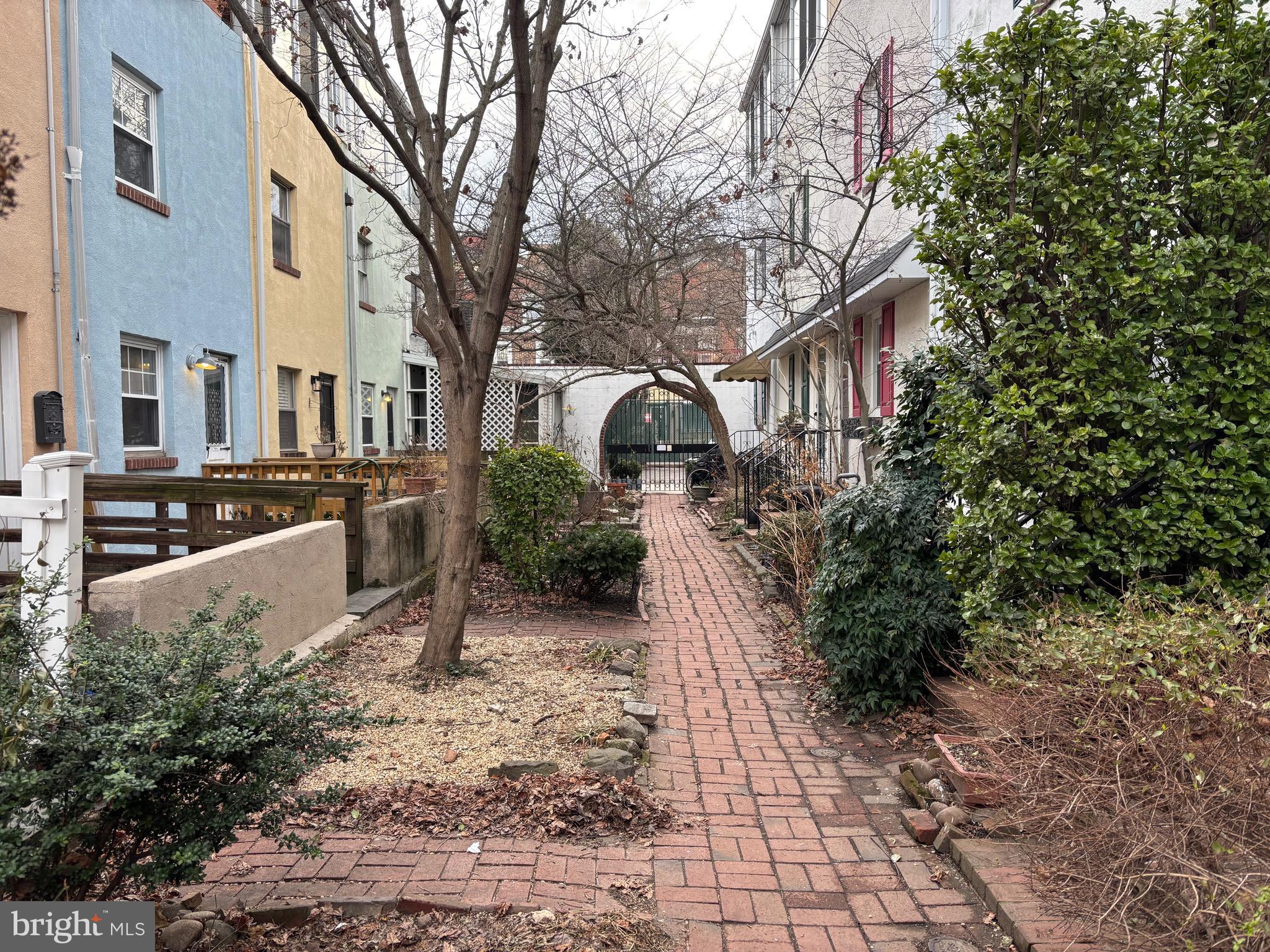 912 Waverly Street Philadelphia, PA 19147 - Photo 26 of 28