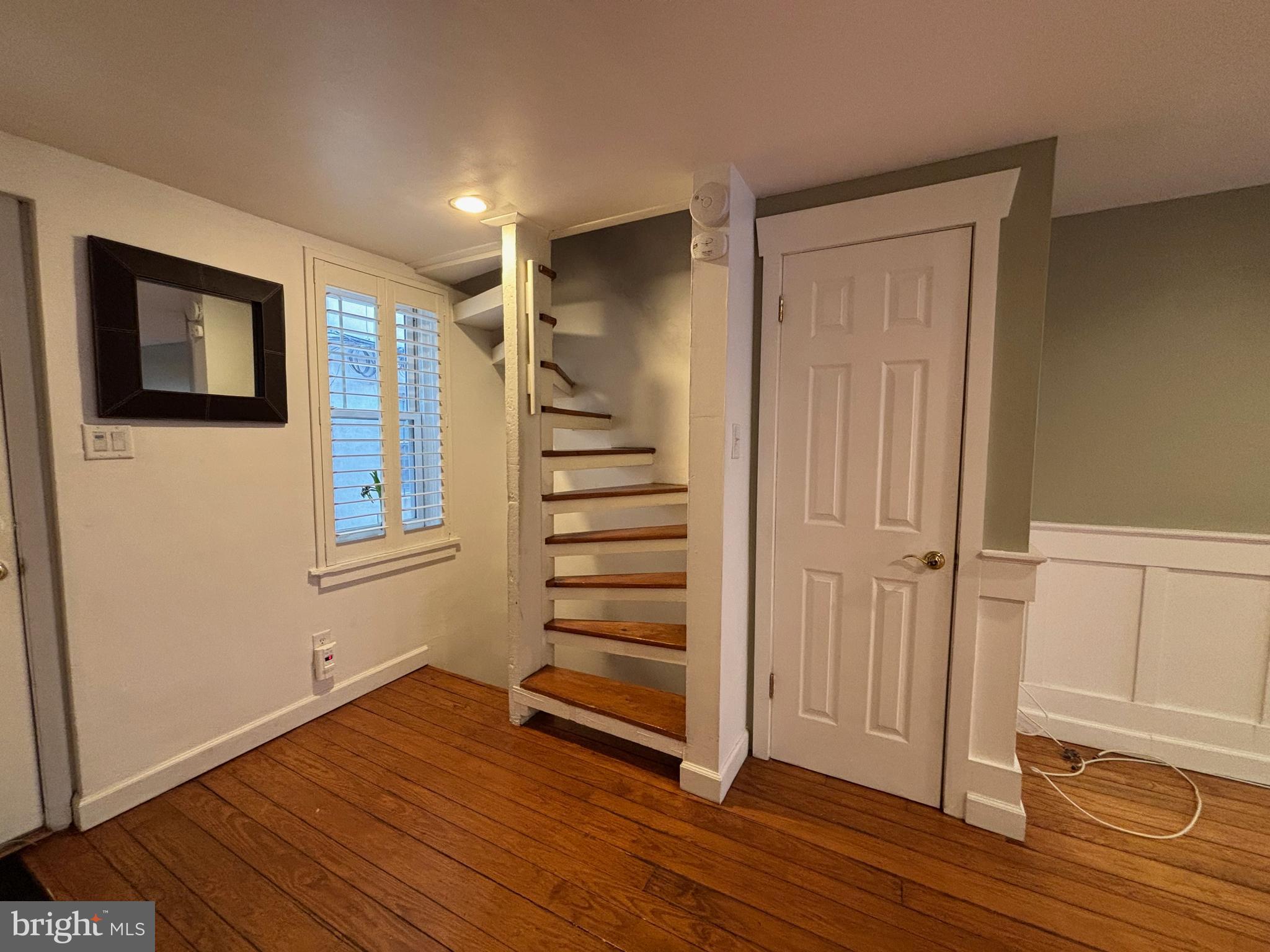 912 Waverly Street Philadelphia, PA 19147 - Photo 5 of 28