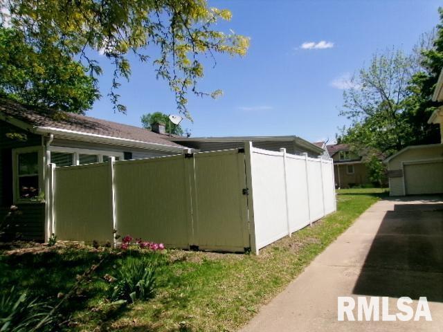 410 Maple Road LaSalle, IL 61301 - Photo 15 of 16