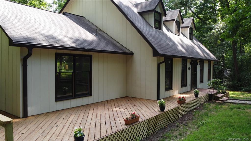 1782 Little John Road Morganton, NC 28655 - Photo 2 of 48 Gallery Image 2