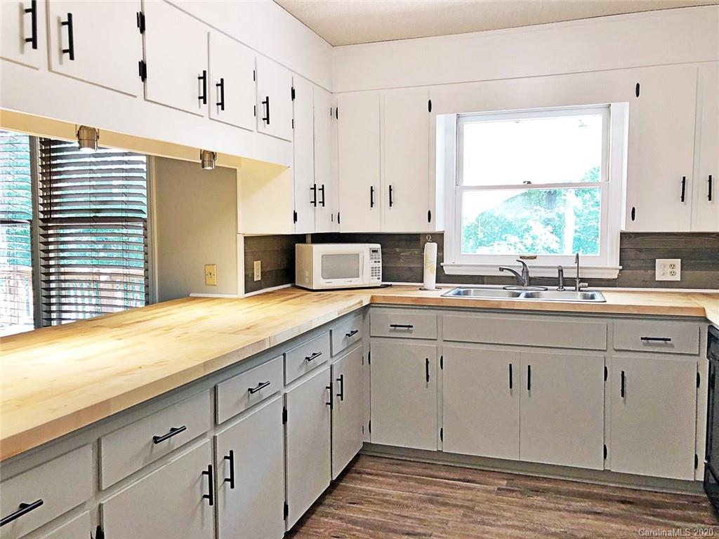 1782 Little John Road Morganton, NC 28655 - Photo 25 of 48 Gallery Image 25