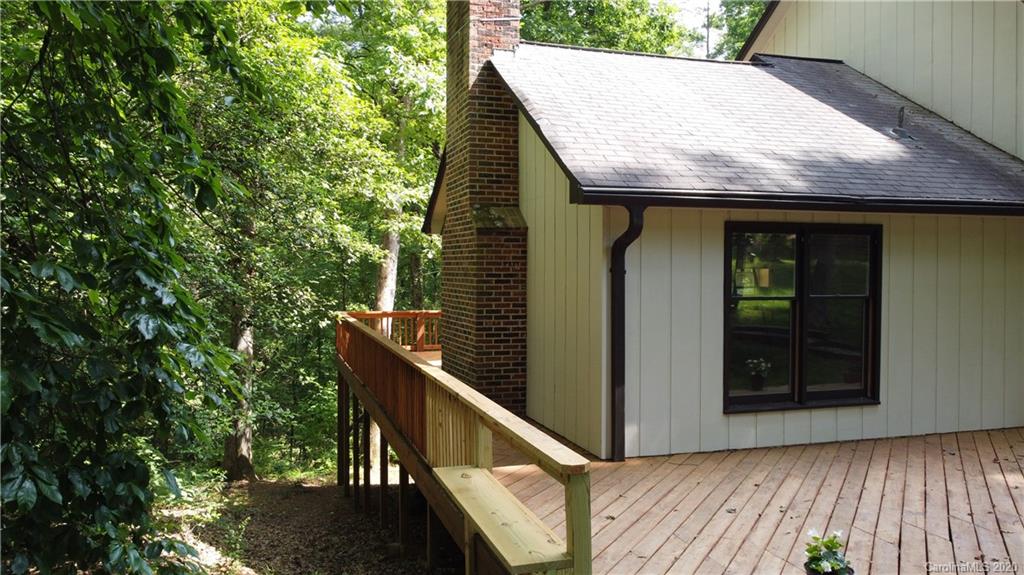 1782 Little John Road Morganton, NC 28655 - Photo 6 of 48 Gallery Image 6