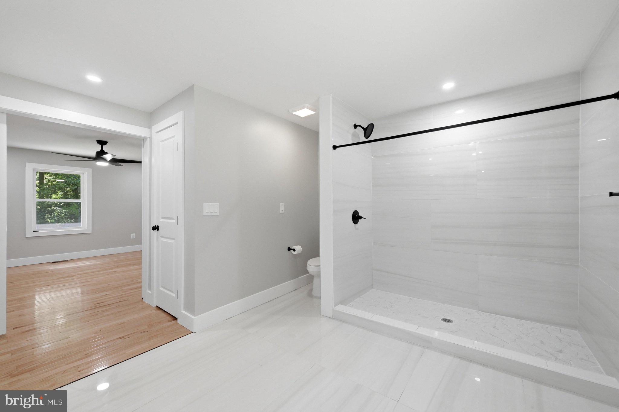 461 Norman Road High View, WV 26808 - Photo 26 of 73 Primary Bathroom with 6 ft+ shower!