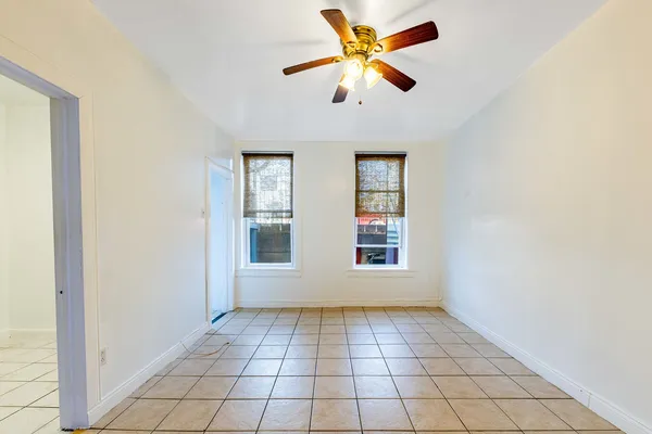 $1,200 | 2109 West Cullerton Street, Chicago, IL 60608