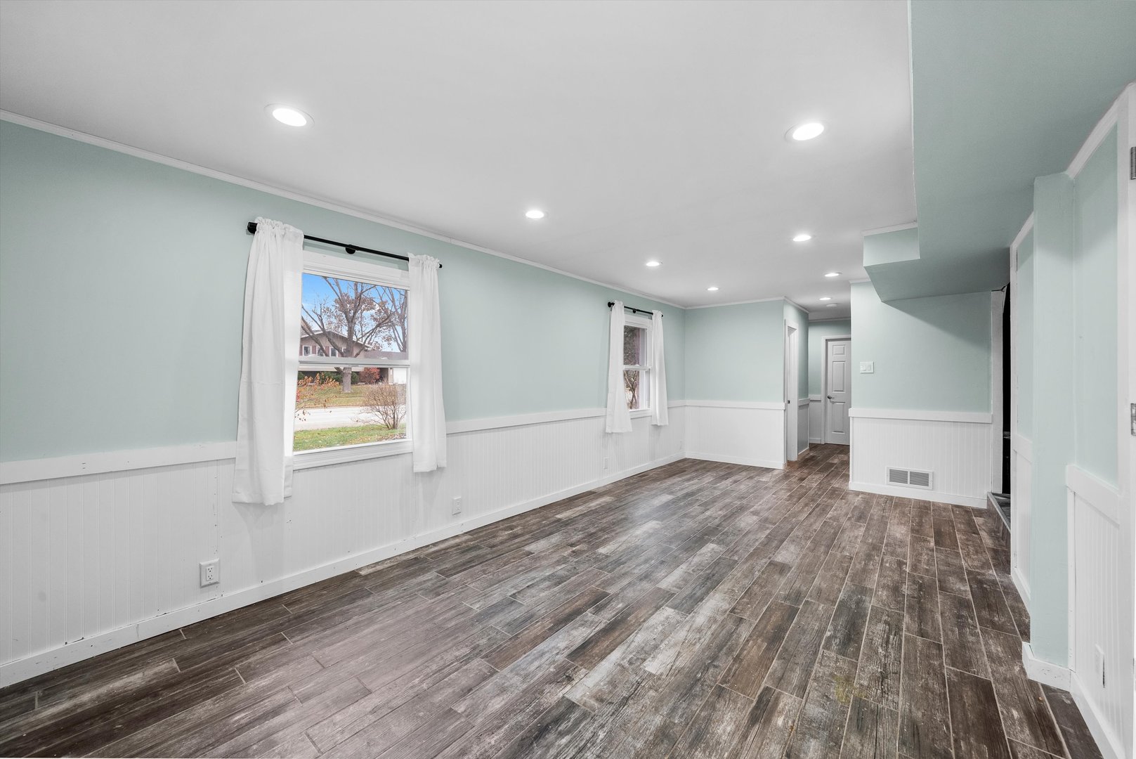 473 Rockhurst Road Bolingbrook, IL 60440 - Photo 9 of 26 a view of empty room with wooden floor