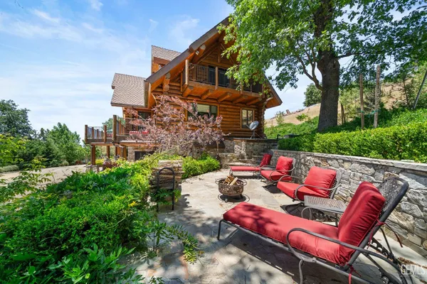 $1,225,000 | Undisclosed Address, Tehachapi, CA 93561