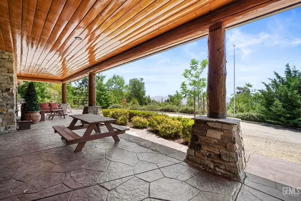 $1,225,000 | Undisclosed Address, Tehachapi, CA 93561