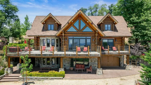 $1,225,000 | Undisclosed Address, Tehachapi, CA 93561