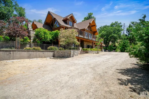 $1,225,000 | Undisclosed Address, Tehachapi, CA 93561