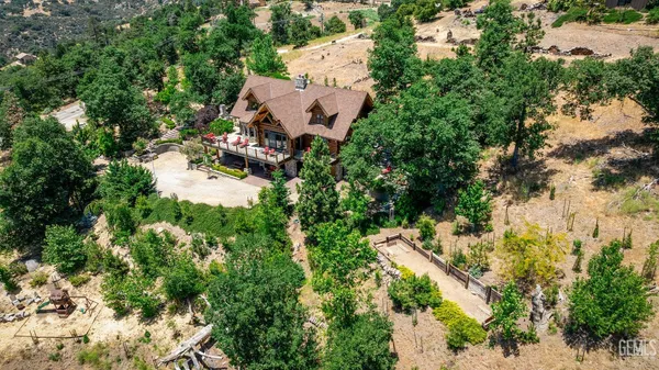 $1,225,000 | Undisclosed Address, Tehachapi, CA 93561